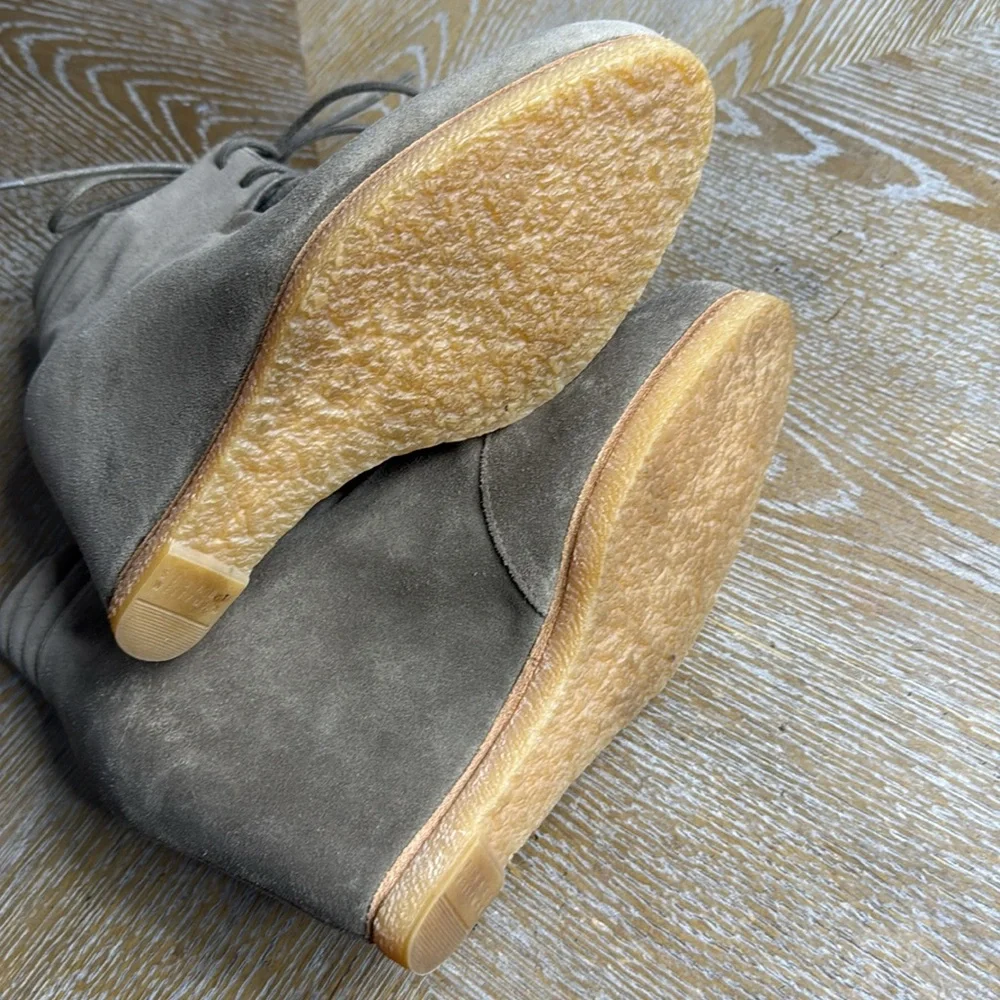 STUART WEITZMAN Kidstuff High Top Wedge Beige Lace Up High Heel Boots 37 - Picture 10 of 12